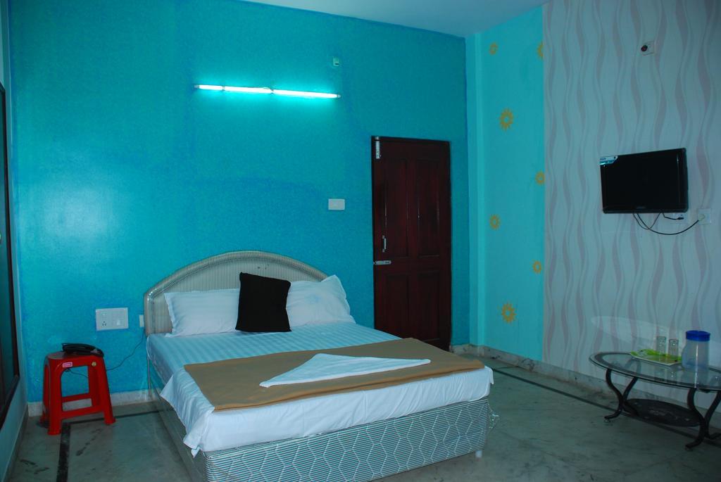 Jayalakshmi Residency Hotel Tirupati Kamer foto
